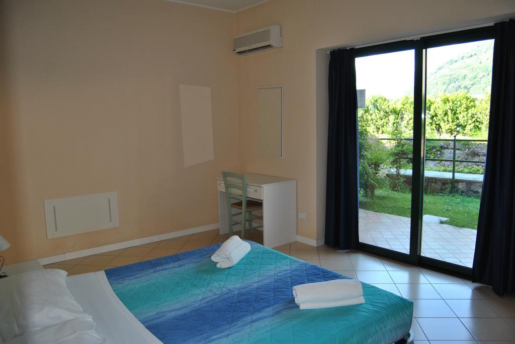 Residence Oasi Del Viandante Lake Como Phòng bức ảnh